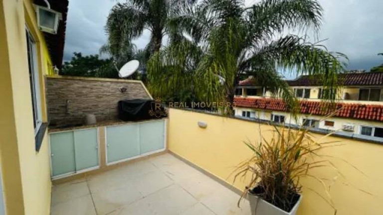 Imagem Casa com 4 Quartos à Venda, 110 m² em Taquara - Rio De Janeiro Imagem Casa com 4 Quartos à Venda, 110 m² em Taquara - Rio De Janeiro