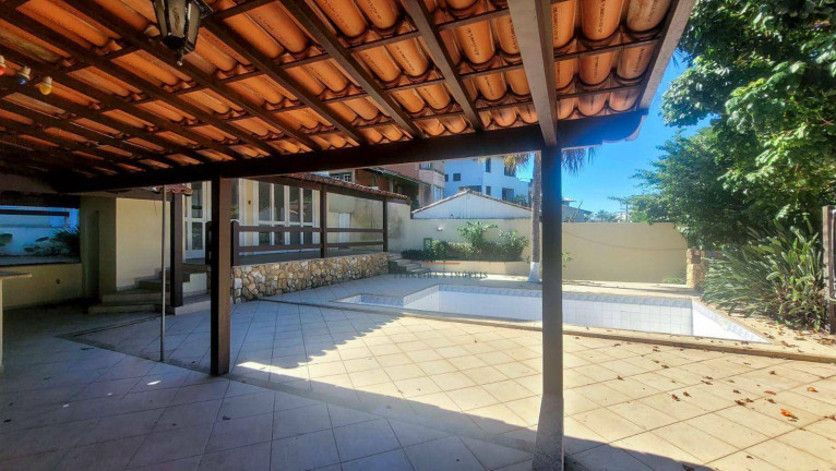 Imagem Casa com 7 Quartos à Venda, 437 m² em Camboinhas - Niterói Imagem Casa com 7 Quartos à Venda, 437 m² em Camboinhas - Niterói