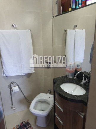 Imagem Casa com 3 Quartos à Venda, 346 m² em Irmãos Soares - Uberaba Imagem Casa com 3 Quartos à Venda, 346 m² em Irmãos Soares - Uberaba