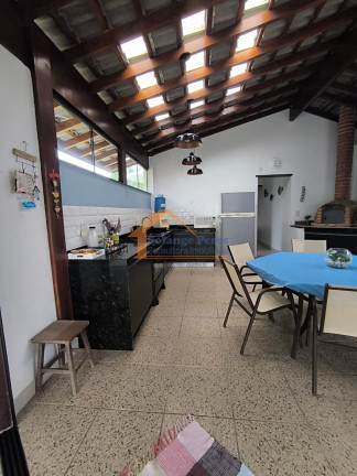 Imagem Casa de Condomínio com 6 Quartos à Venda, 800 m² em Lagoinha - Ubatuba