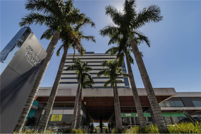 Imóvel Comercial à Venda, 25 m² em Jardim Lindóia - Porto Alegre