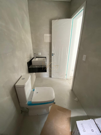 Imagem Casa com 4 Quartos à Venda, 136 m² em Cajuru - Curitiba
