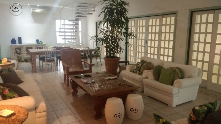 Imagem Cobertura com 4 Quartos para Alugar ou Temporada, 320 m² em Pitangueiras - Guarujá Imagem Cobertura com 4 Quartos para Alugar ou Temporada, 320 m² em Pitangueiras - Guarujá