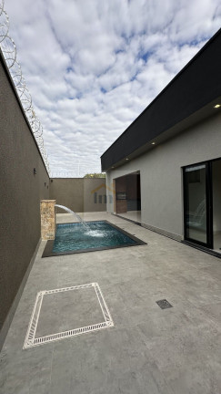 Imagem Casa com 3 Quartos à Venda, 241 m² em Jardim América - Goiânia Imagem Casa com 3 Quartos à Venda, 241 m² em Jardim América - Goiânia