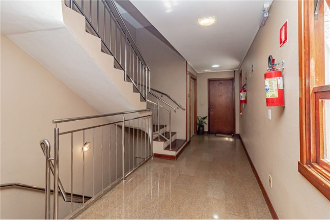 Imagem Apartamento com 2 Quartos à Venda, 116 m² em Moinhos De Vento - Porto Alegre