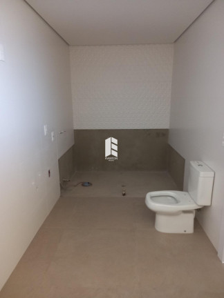 Imagem Apartamento com 3 Quartos à Venda, 170 m² em Nossa Senhora De Lourdes - Santa Maria Imagem Apartamento com 3 Quartos à Venda, 170 m² em Nossa Senhora De Lourdes - Santa Maria