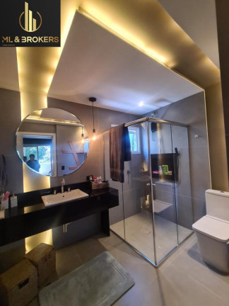 Imagem Casa com 4 Quartos à Venda, 345 m² em Santa Felicidade - Curitiba