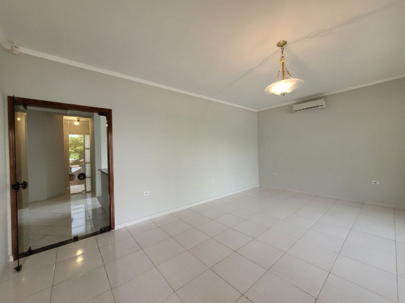 Imagem Sobrado com 3 Quartos à Venda ou Locação, 200 m² em Parque Campolim - Sorocaba