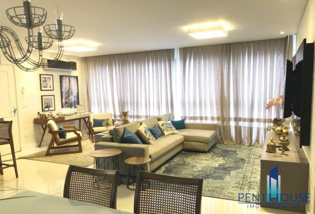 Imagem Apartamento com 3 Quartos à Venda, 156 m² em Centro - Balneário Camboriú Imagem Apartamento com 3 Quartos à Venda, 156 m² em Centro - Balneário Camboriú