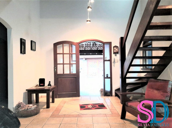 Imagem Casa com 5 Quartos à Venda, 270 m² em Barra Da Lagoa - Ubatuba Imagem Casa com 5 Quartos à Venda, 270 m² em Barra Da Lagoa - Ubatuba