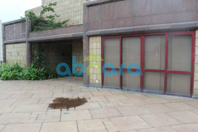 Imagem Cobertura com 3 Quartos à Venda, 800 m² em Copacabana - Rio De Janeiro Imagem Cobertura com 3 Quartos à Venda, 800 m² em Copacabana - Rio De Janeiro