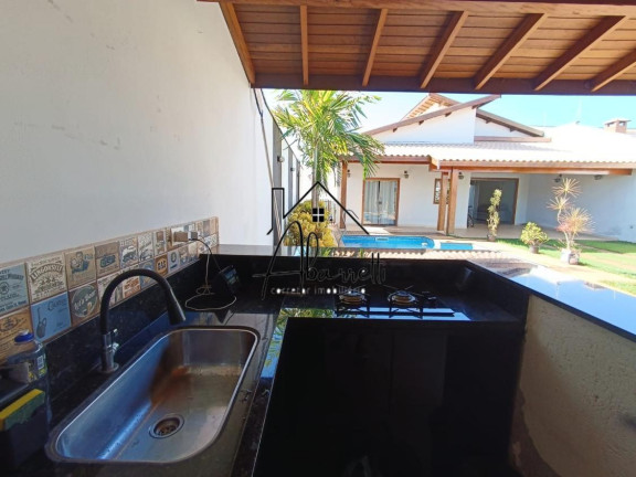 Imagem Casa com 3 Quartos à Venda, 200 m² em Centro - Rio Das Pedras