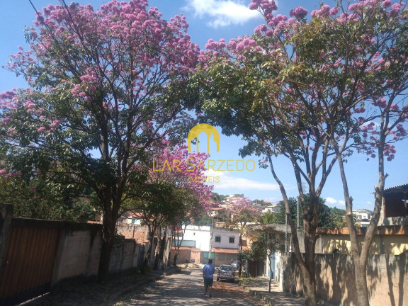 Imagem Casa com 2 Quartos à Venda, 756 m² em Serra Dourada (parque Durval De Barros) - Ibirité Imagem Casa com 2 Quartos à Venda, 756 m² em Serra Dourada (parque Durval De Barros) - Ibirité