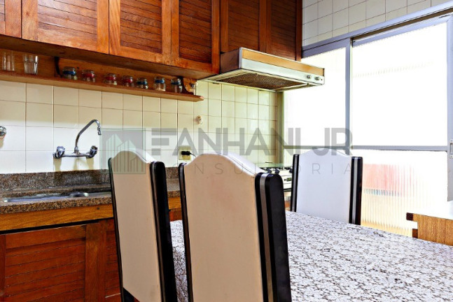 Imagem Imóvel com 3 Quartos à Venda, 130 m² em Vila Nova Conceição - São Paulo