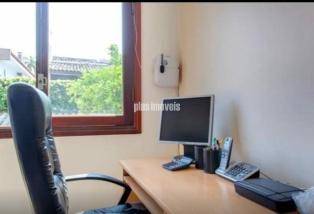 Imagem Casa com 5 Quartos à Venda, 380 m² em Morumbi - São Paulo Imagem Casa com 5 Quartos à Venda, 380 m² em Morumbi - São Paulo