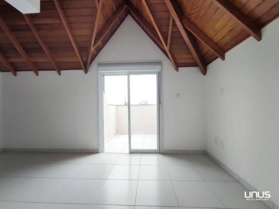 Imagem Apartamento com 3 Quartos à Venda, 159 m² em Capoeiras - Florianópolis
