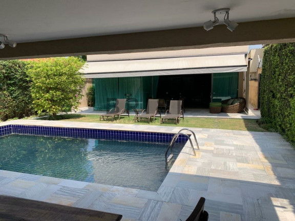 Casa com 4 Quartos à Venda, 450 m² em Granja Julieta - São Paulo