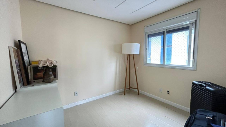 Imagem Apartamento com 3 Quartos à Venda, 96 m² em Balneário - Florianópolis