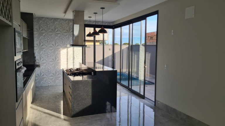 Imagem Casa de Condomínio com 3 Quartos à Venda, 307 m² em Parqville Pinheiros - Aparecida De Goiânia