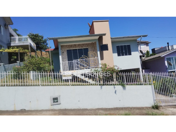 Casa com 2 Quartos à Venda, 64 m² em Nações - Concórdia