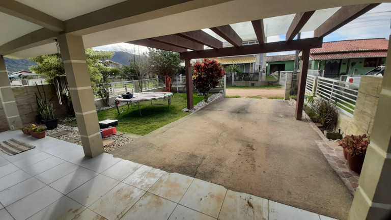 Imagem Casa com 3 Quartos à Venda, 160 m² em Areias De Palhocinha - Garopaba
