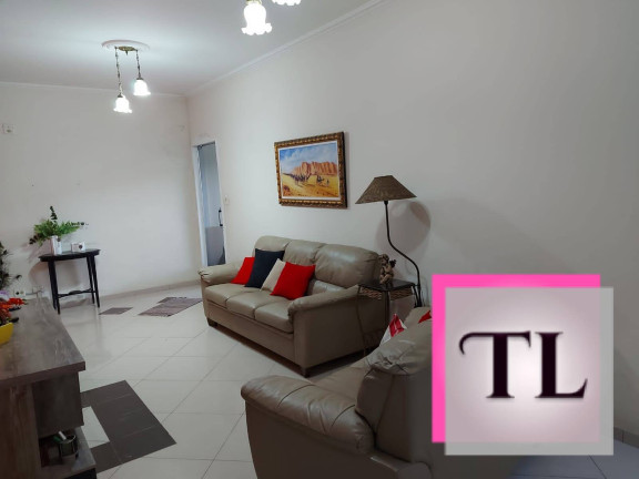 Imagem Casa com 3 Quartos à Venda, 200 m² em Jardim Philadélphia - Poços De Caldas