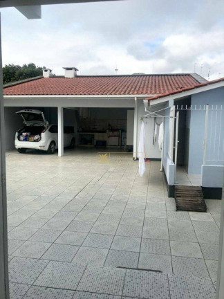 Imagem Casa com 5 Quartos à Venda, 183 m² em Barreiros - São José
