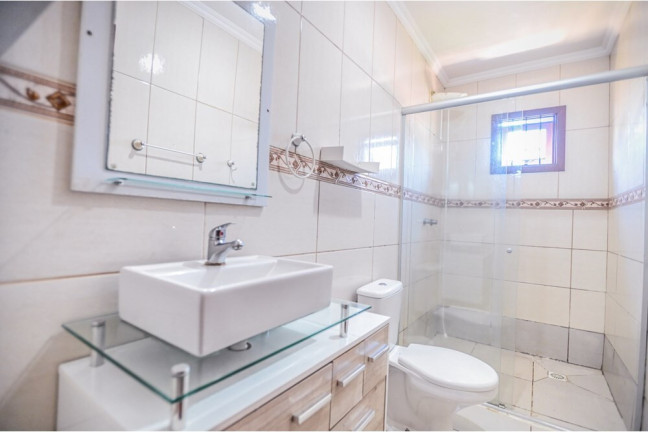 Imagem Casa com 3 Quartos à Venda, 135 m² em Rubem Berta - Porto Alegre Imagem Casa com 3 Quartos à Venda, 135 m² em Rubem Berta - Porto Alegre