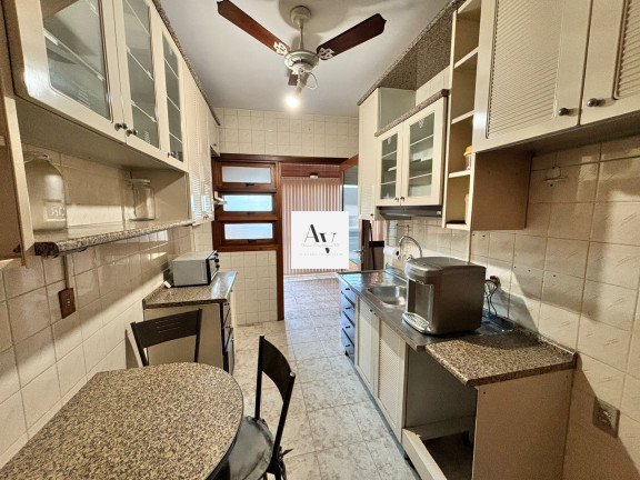 Imagem Apartamento com 2 Quartos à Venda, 90 m² em Menino Deus - Porto Alegre