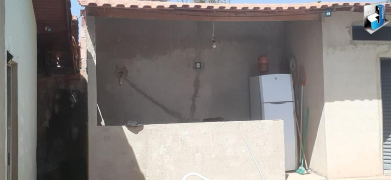 Imagem Casa com 2 Quartos à Venda, 180 m² em Conjunto Habitacional Osvaldo Del Fiol - Tatuí