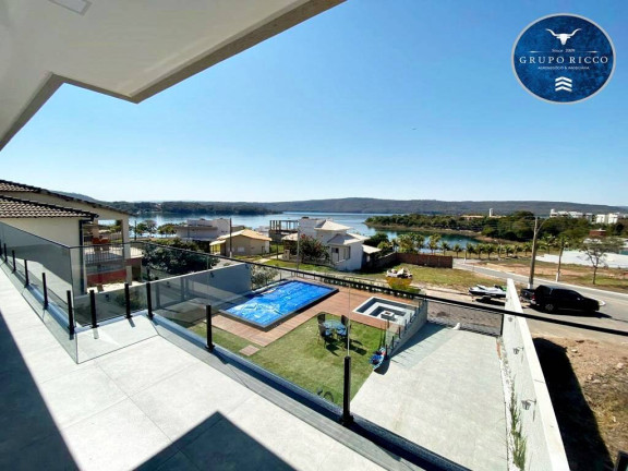 Casa com 4 Quartos à Venda, 262 m² em Centro - Caldas Novas