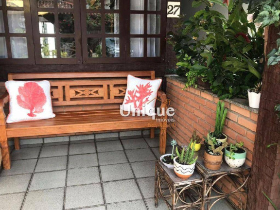 Casa com 5 Quartos à Venda, 242 m² em Geribá - Armação Dos Búzios
