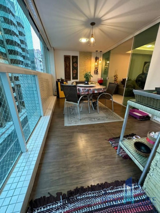 Imagem Apartamento com 3 Quartos à Venda, 239 m² em Centro - Balneário Camboriú