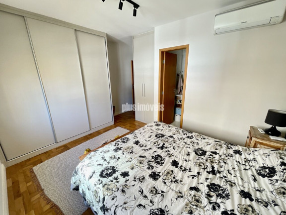 Imagem Casa com 3 Quartos à Venda, 150 m² em Jardim Das Acacias - São Paulo Imagem Casa com 3 Quartos à Venda, 150 m² em Jardim Das Acacias - São Paulo