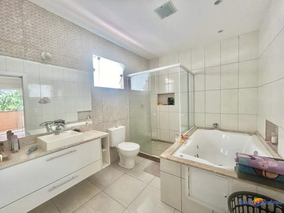 Imagem Casa com 4 Quartos à Venda, 184 m² em Jardim Europa - Teresópolis Imagem Casa com 4 Quartos à Venda, 184 m² em Jardim Europa - Teresópolis
