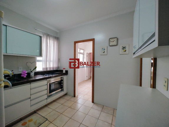 Imagem Apartamento com 3 Quartos à Venda, 117 m² em Centro - Florianópolis