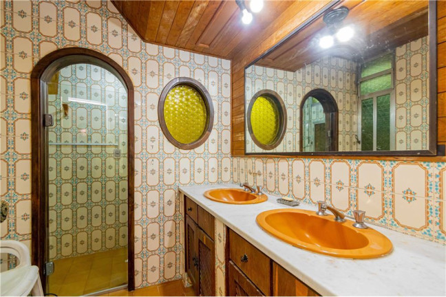 Imagem Imóvel com 4 Quartos à Venda,  em Bom Fim - Porto Alegre