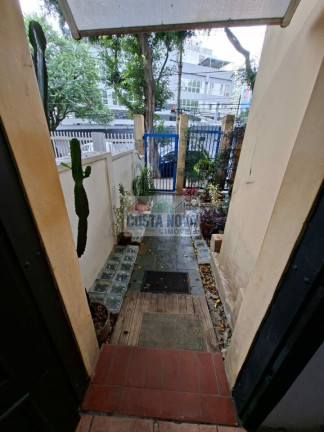 Casa com 4 Quartos para Alugar, 250 m² em Barra Funda - São Paulo