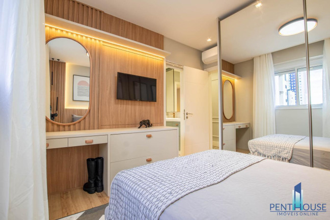 Imagem Apartamento com 4 Quartos à Venda, 138 m² em Centro - Balneário Camboriú Imagem Apartamento com 4 Quartos à Venda, 138 m² em Centro - Balneário Camboriú