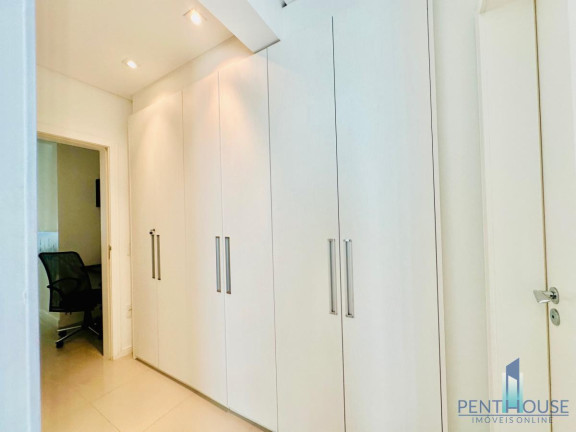 Imagem Apartamento com 3 Quartos para Alugar, 115 m² em Centro - Balneário Camboriú Imagem Apartamento com 3 Quartos para Alugar, 115 m² em Centro - Balneário Camboriú
