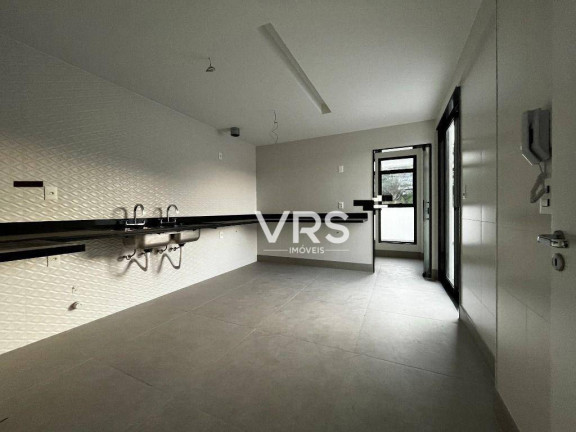 Imagem Cobertura com 3 Quartos à Venda, 157 m² em Várzea - Teresópolis Imagem Cobertura com 3 Quartos à Venda, 157 m² em Várzea - Teresópolis