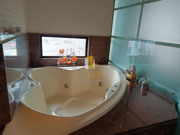 Imagem Cobertura com 4 Quartos à Venda, 530 m² em Manaíra - João Pessoa Imagem Cobertura com 4 Quartos à Venda, 530 m² em Manaíra - João Pessoa