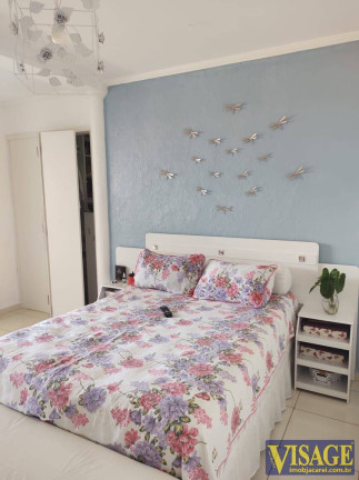Imagem Casa com 4 Quartos à Venda, em Pq. California - Jacareí Imagem Casa com 4 Quartos à Venda, em Pq. California - Jacareí