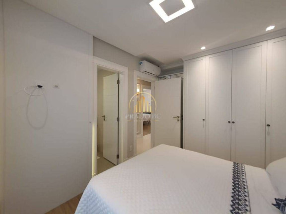 Imagem Apartamento com 3 Quartos à Venda, 10 m² em Centro - Balneário Camboriú