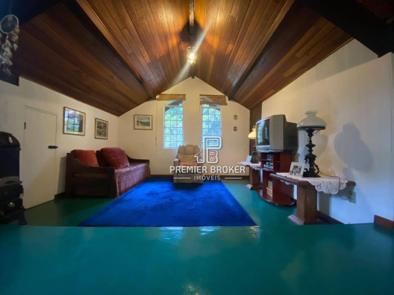 Imagem Casa com 5 Quartos à Venda, 196 m² em Carlos Guinle - Teresópolis Imagem Casa com 5 Quartos à Venda, 196 m² em Carlos Guinle - Teresópolis