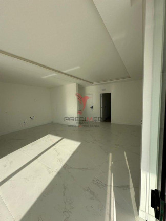 Apartamento com 3 Quartos à Venda, 153 m² em Meia-praia - Itapema