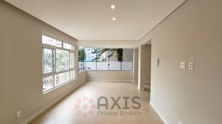 Apartamento com 4 Quartos à Venda, 220 m² em Santo Antônio - Belo Horizonte