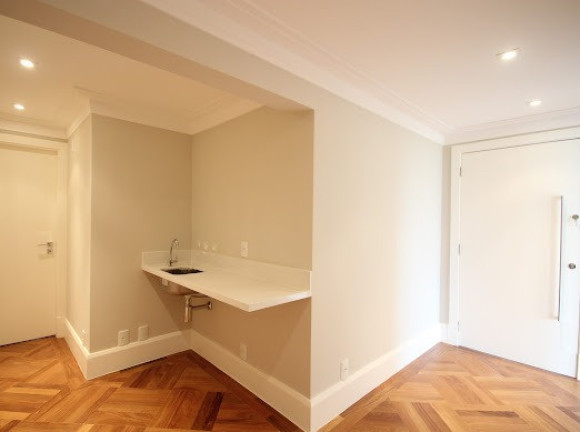 Imagem Imóvel com 3 Quartos à Venda, 285 m² em Higienópolis - São Paulo Imagem Imóvel com 3 Quartos à Venda, 285 m² em Higienópolis - São Paulo