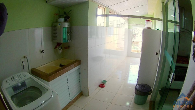 Imagem Casa com 4 Quartos para Alugar, 180 m² em Perocão - Guarapari Imagem Casa com 4 Quartos para Alugar, 180 m² em Perocão - Guarapari