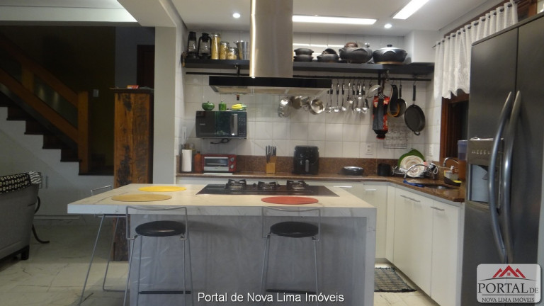Imagem Sobrado com 8 Quartos à Venda, em São Sebastião Das águas Claras - Nova Lima Imagem Sobrado com 8 Quartos à Venda, em São Sebastião Das águas Claras - Nova Lima